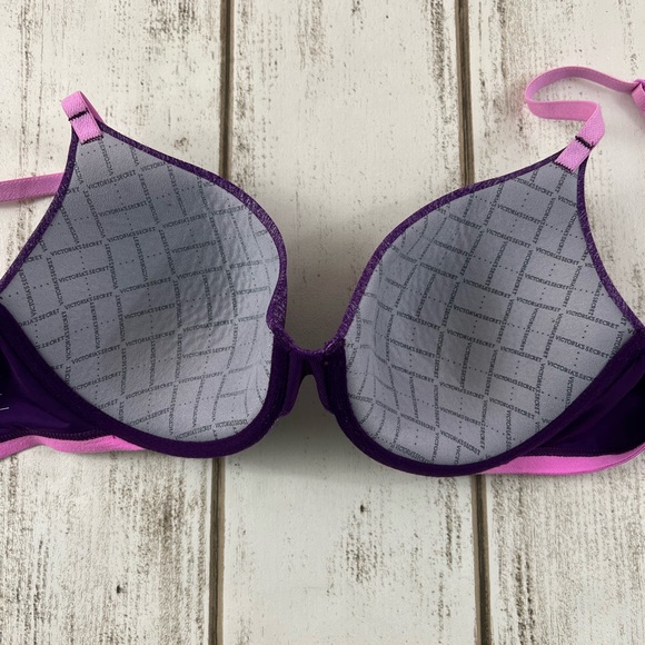 34C Victoria’s Secret Semi Demi Uplift Bra - Picture 7 of 9
